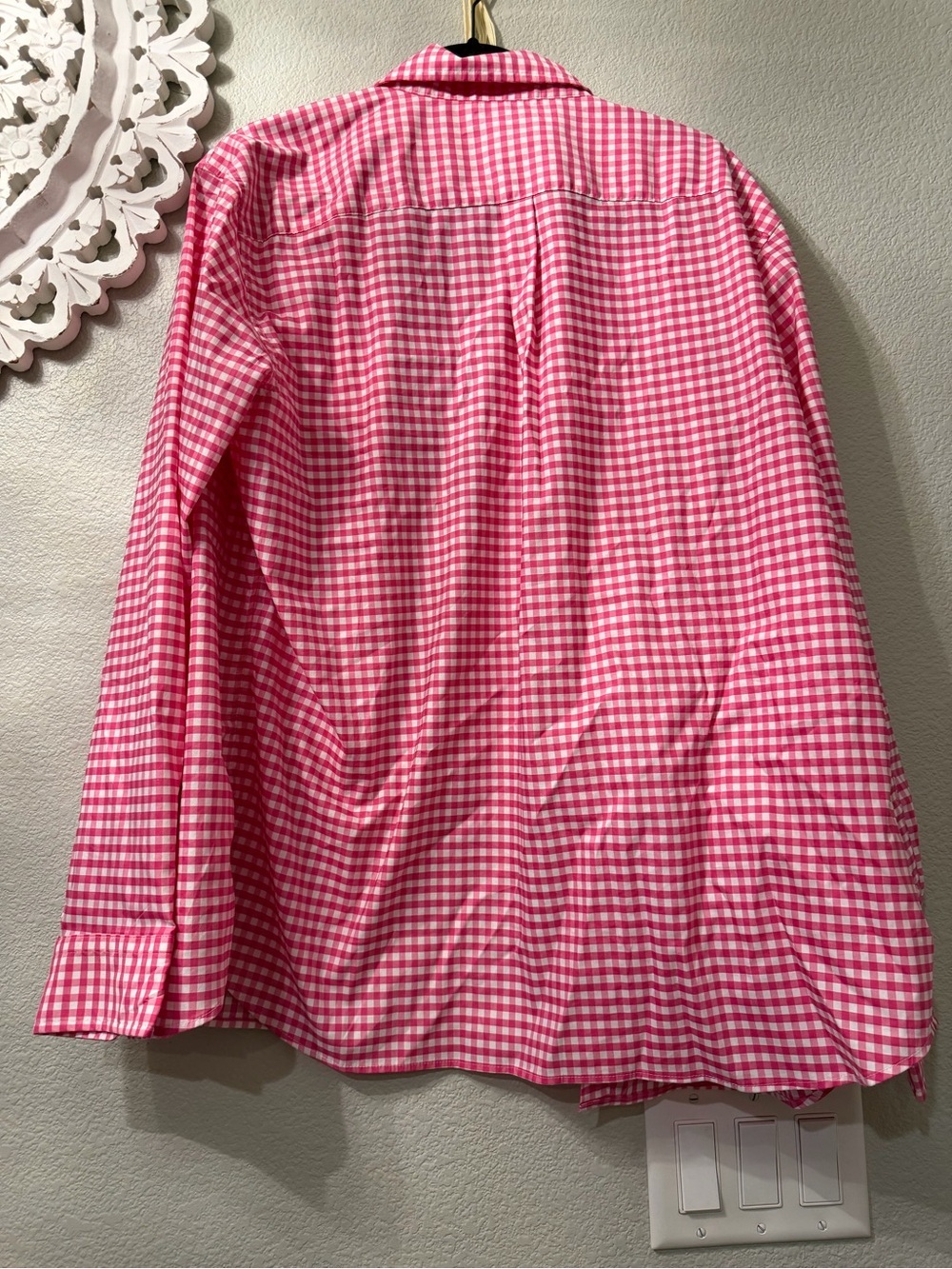 Vineyard Vines Pink and White Gingham Performance Shirt - Picture 12 of 12
